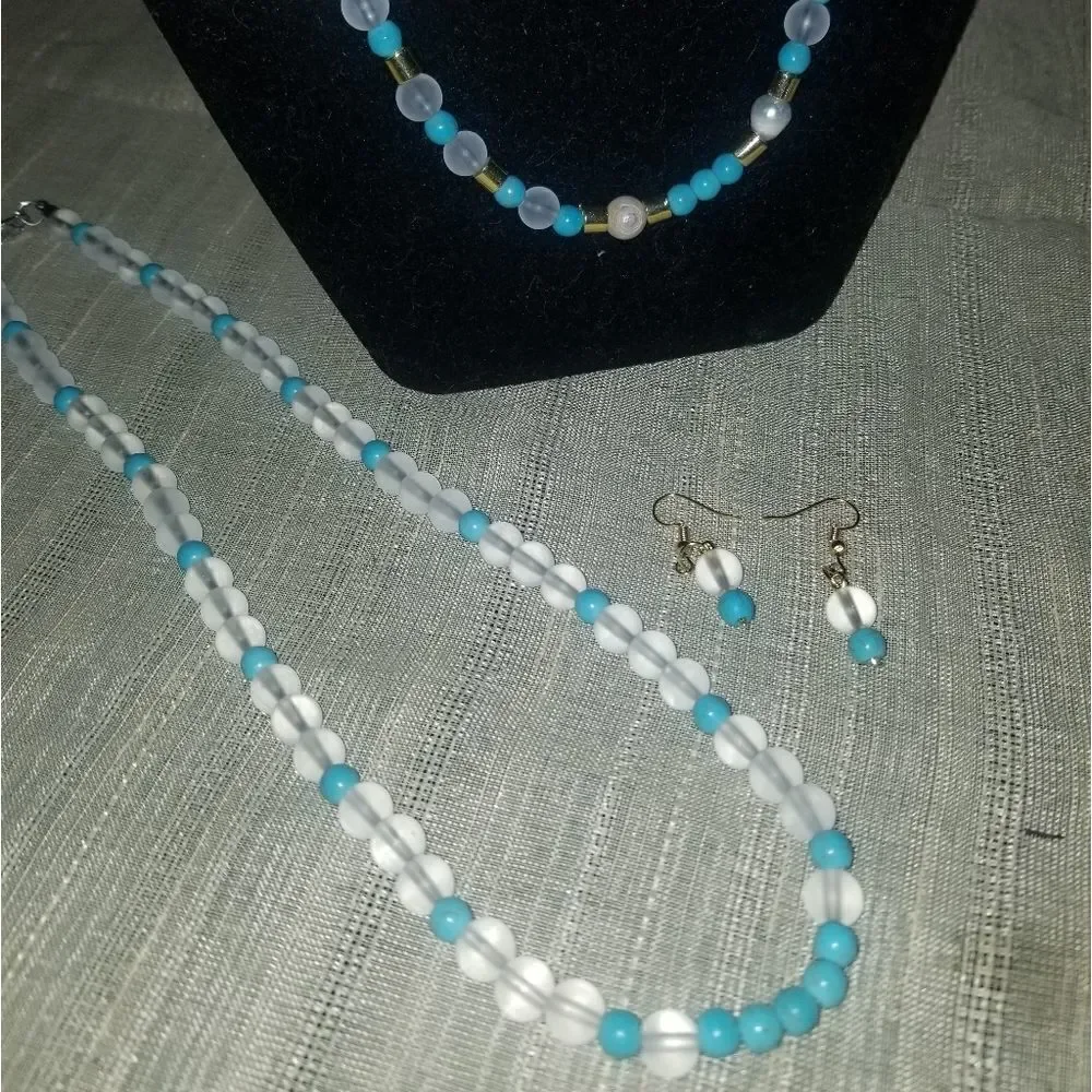 His&hers Unisex beaded set